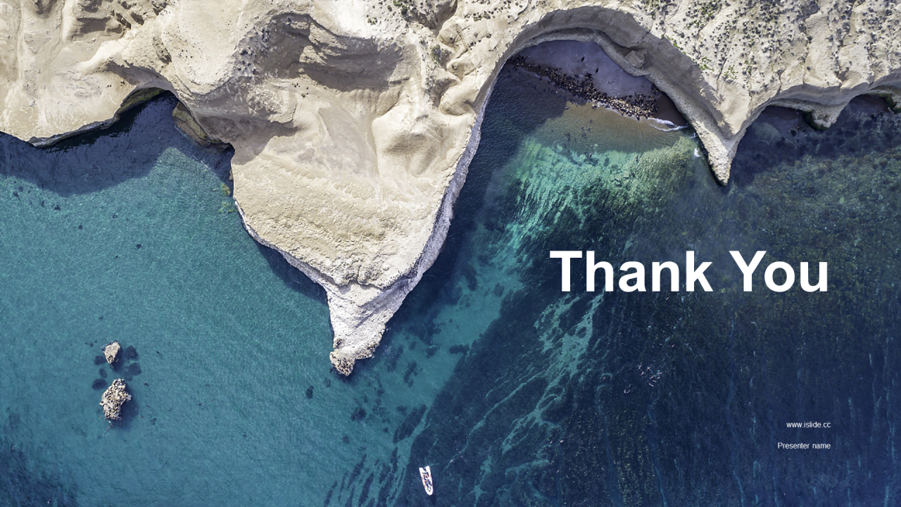 蓝色商务现代旅游相册分享PPT模板