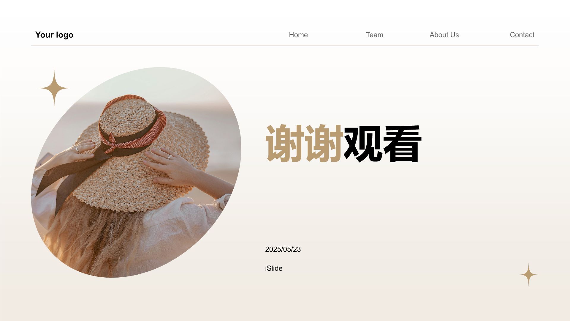 橙色摄影风通用行业产品介绍PPT模板